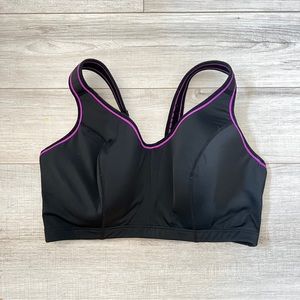 Cacique 42DD Workout Bra Adjustable Underwired Black and Purple